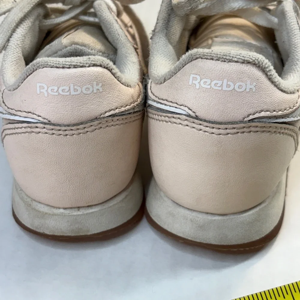 Reebok Classic Leather‎ Sneakers Kids Size 10 Pink Good Condition FU9220